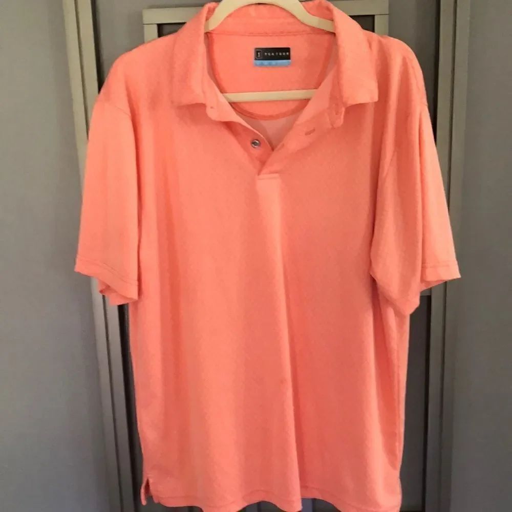 PGA Tour Peach diamond print short sleeve polo top. Size L